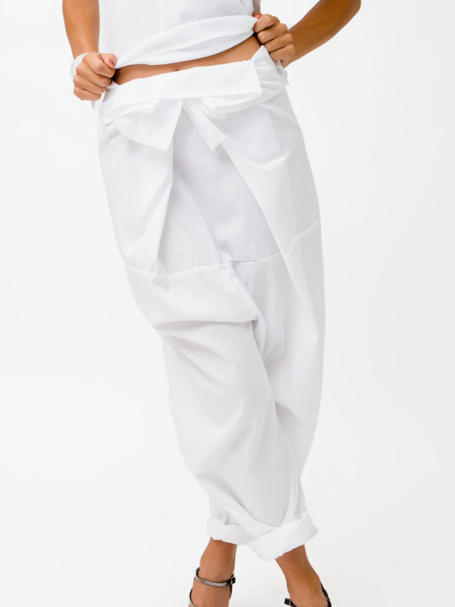 arrianna indossare fishermans white pants