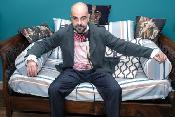 giuseppe wearing the worlds end tailcoat