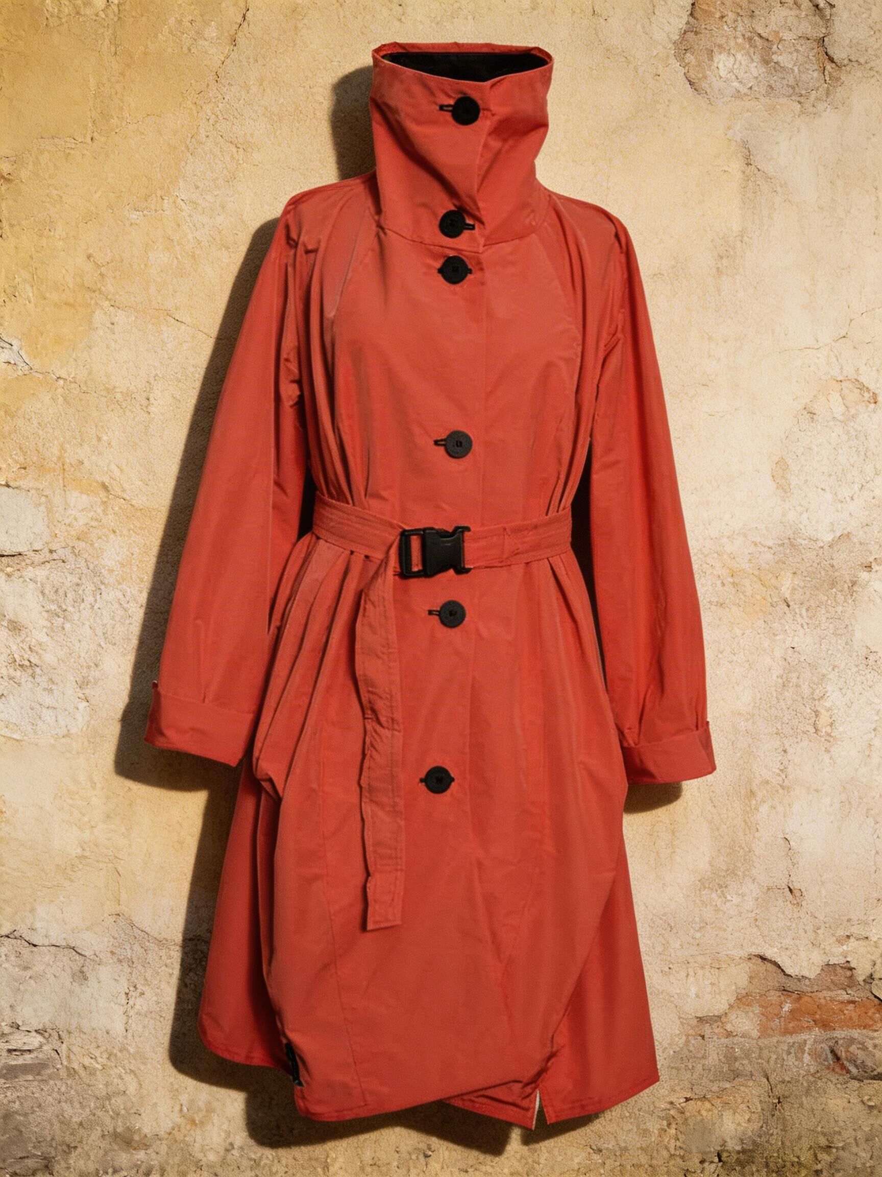red bella trench
