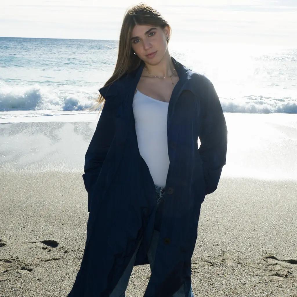 bella_oversized_trench_coat_blue_DSCF5911.webp