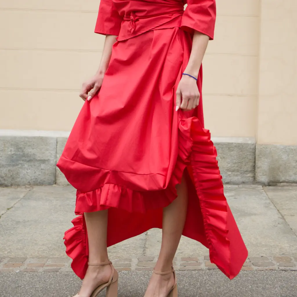 skirt_red_DSCF8826.webp