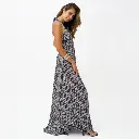 india_long_bw_dress_arianna_DSCF0704.webp