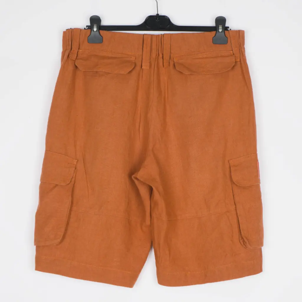 red-linen-shorts-DSCF1564.webp