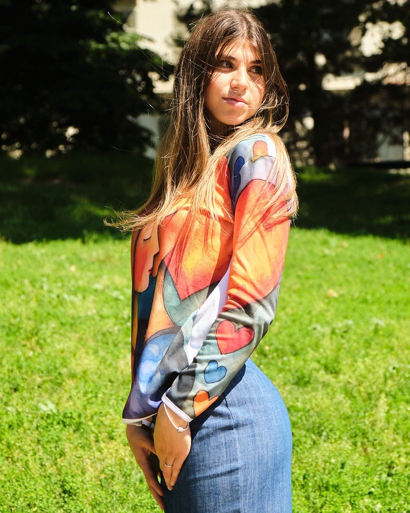 The Kiss Blouse